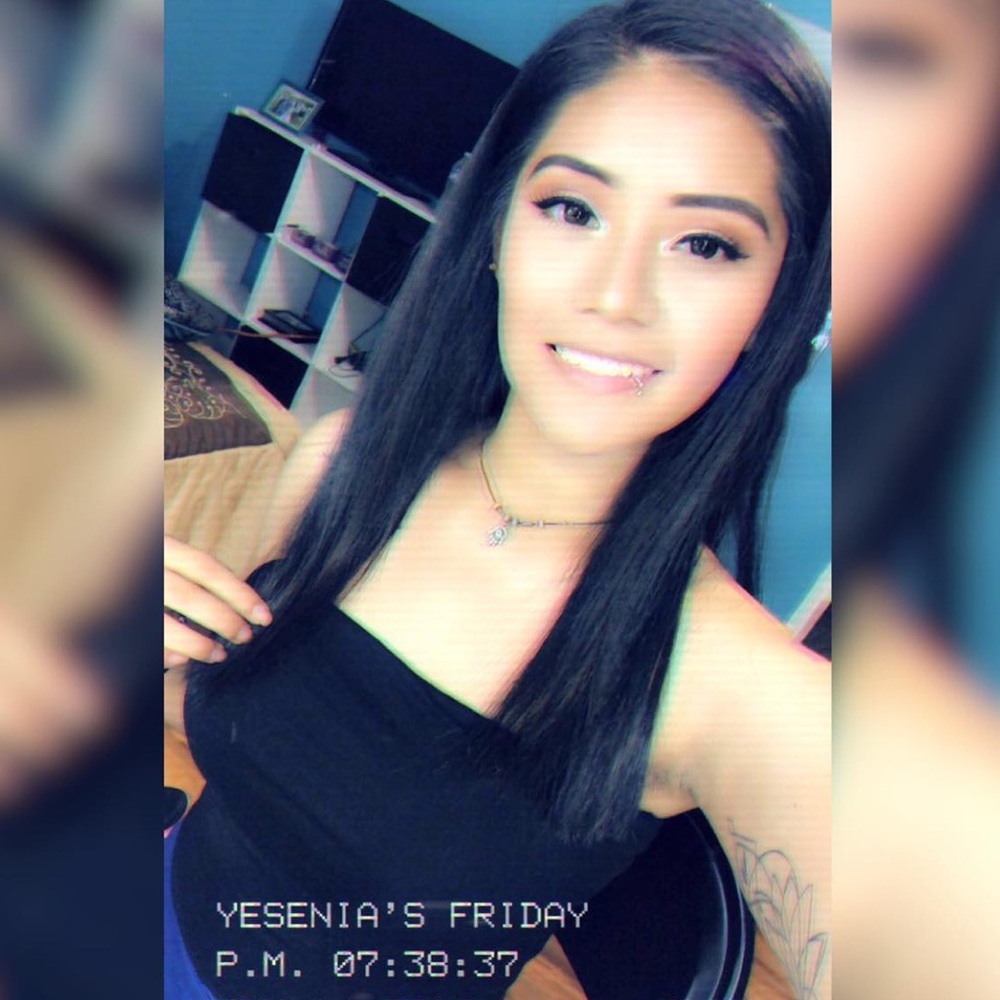 Meet your Posher, Yesenia